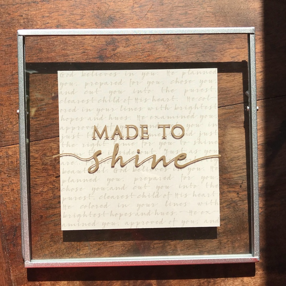 ✅🆕Glass Plaque by Dayspring